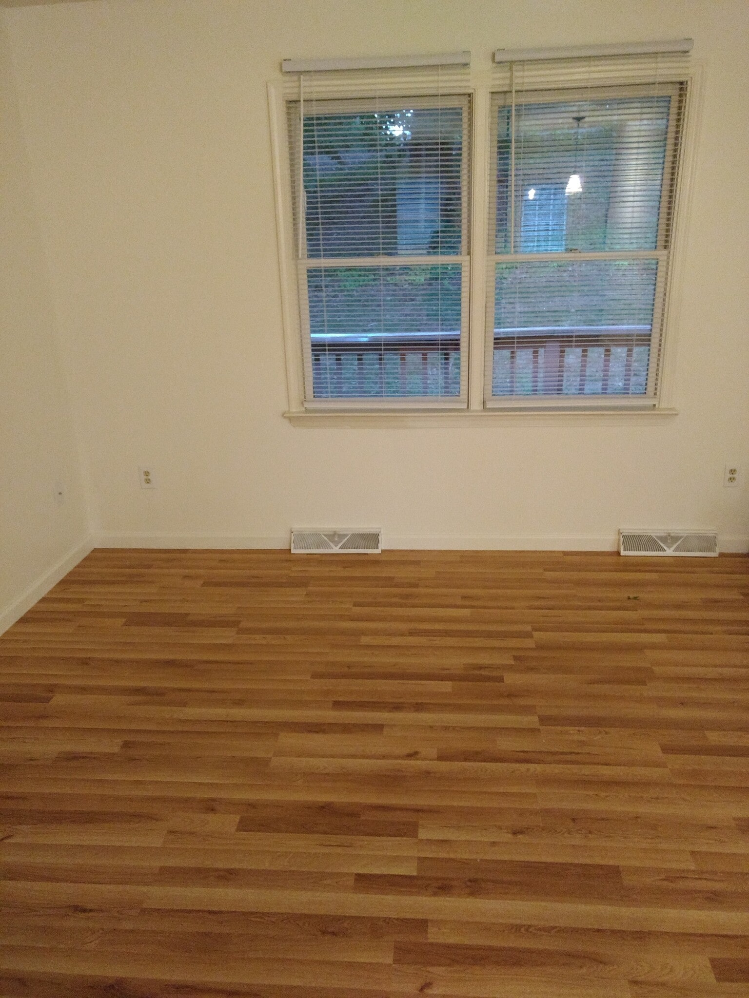 living room - 200 Jefferson St