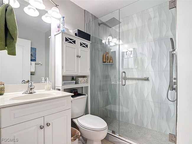 Building Photo - 11971 Champions Green Way