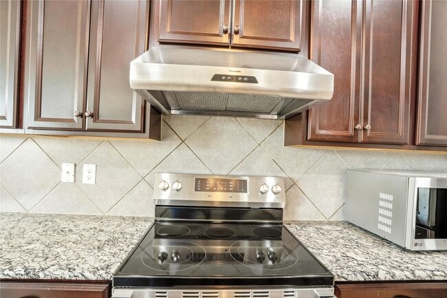 Building Photo - 8137 Kurgan Trail