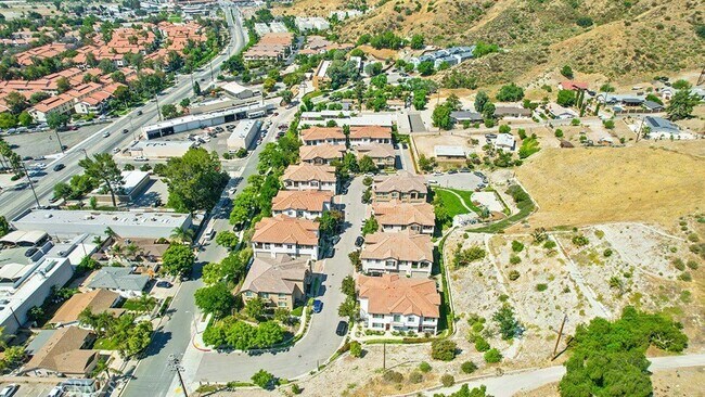 Building Photo - 28032 Catherine Dr