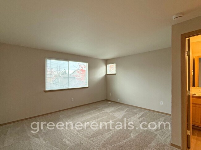 Building Photo - 3 Bed 2.5 Bath Townhouse in Lancaster off Marvin Rd