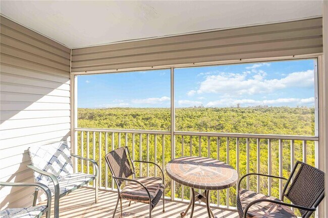 Building Photo - 3607 E Bay Dr