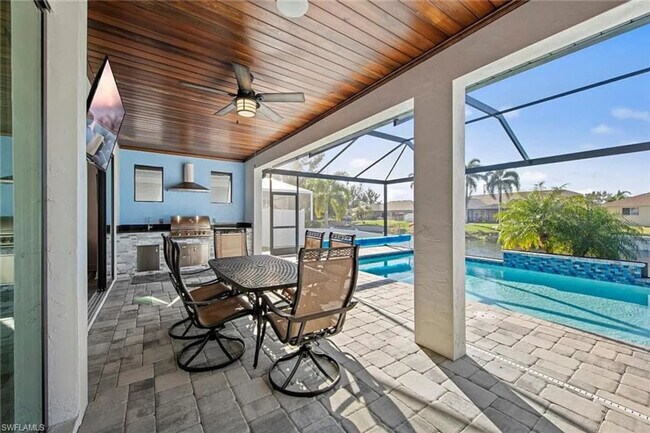 Building Photo - 414 SE 21st Terrace