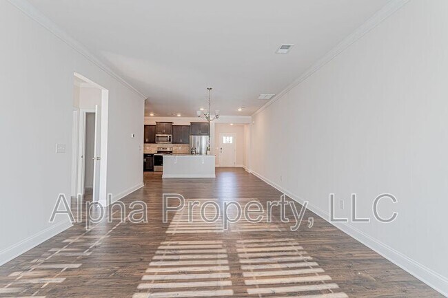 Building Photo - 540 Yellow Fox Rd
