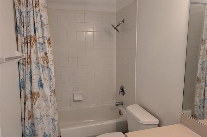 Building Photo - 15420 Bellamar Cir