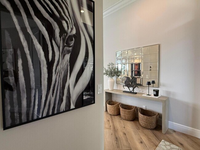 Building Photo - 2658 Players Ct