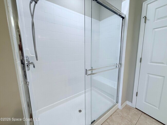 Building Photo - 812 Handsome Cab Ln