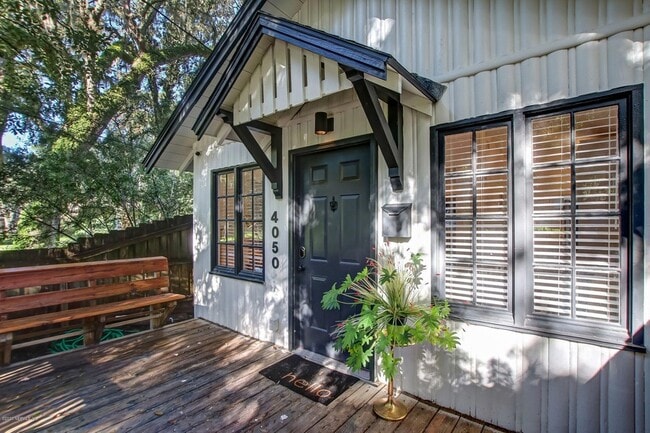 Building Photo - 4050 McGirts Blvd