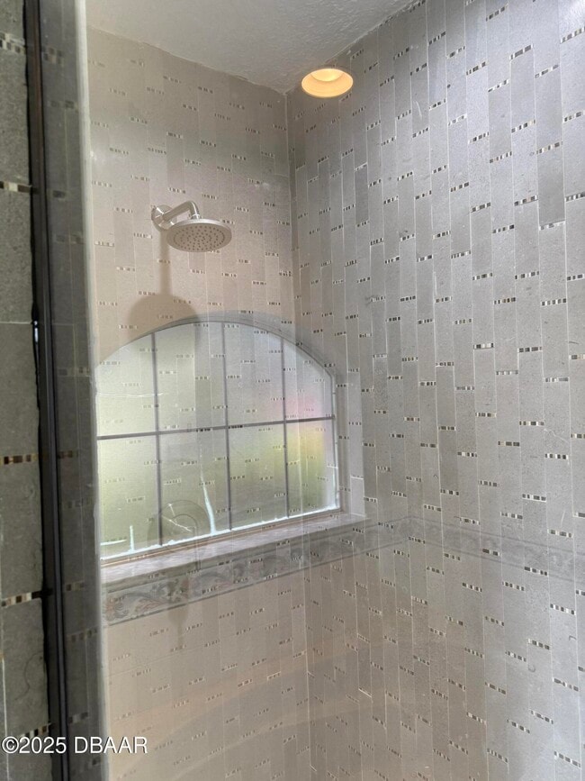 Building Photo - 3727 Sunrise Oaks Dr