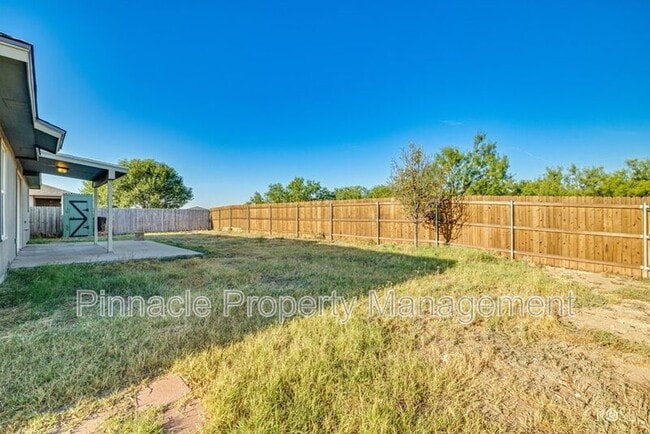 Building Photo - 1229 Elmo Ln