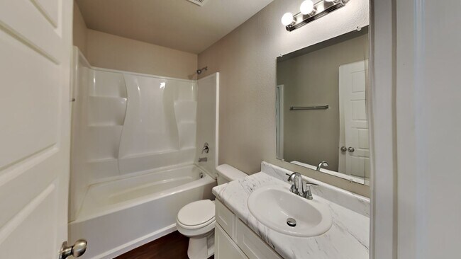 Building Photo - Great 3 bed/2 bath house in Bixby schools!...