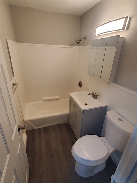 Building Photo - 760 Cummins Hwy