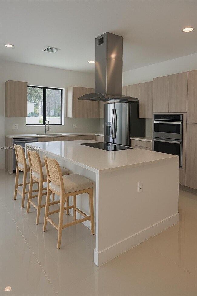 Building Photo - 1438 SW 23rd St