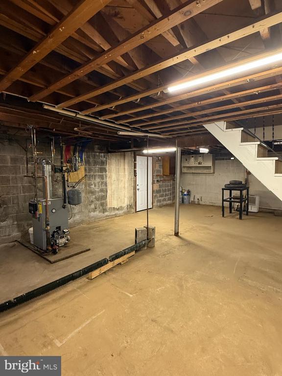 Building Photo - 149 Hunt Ln