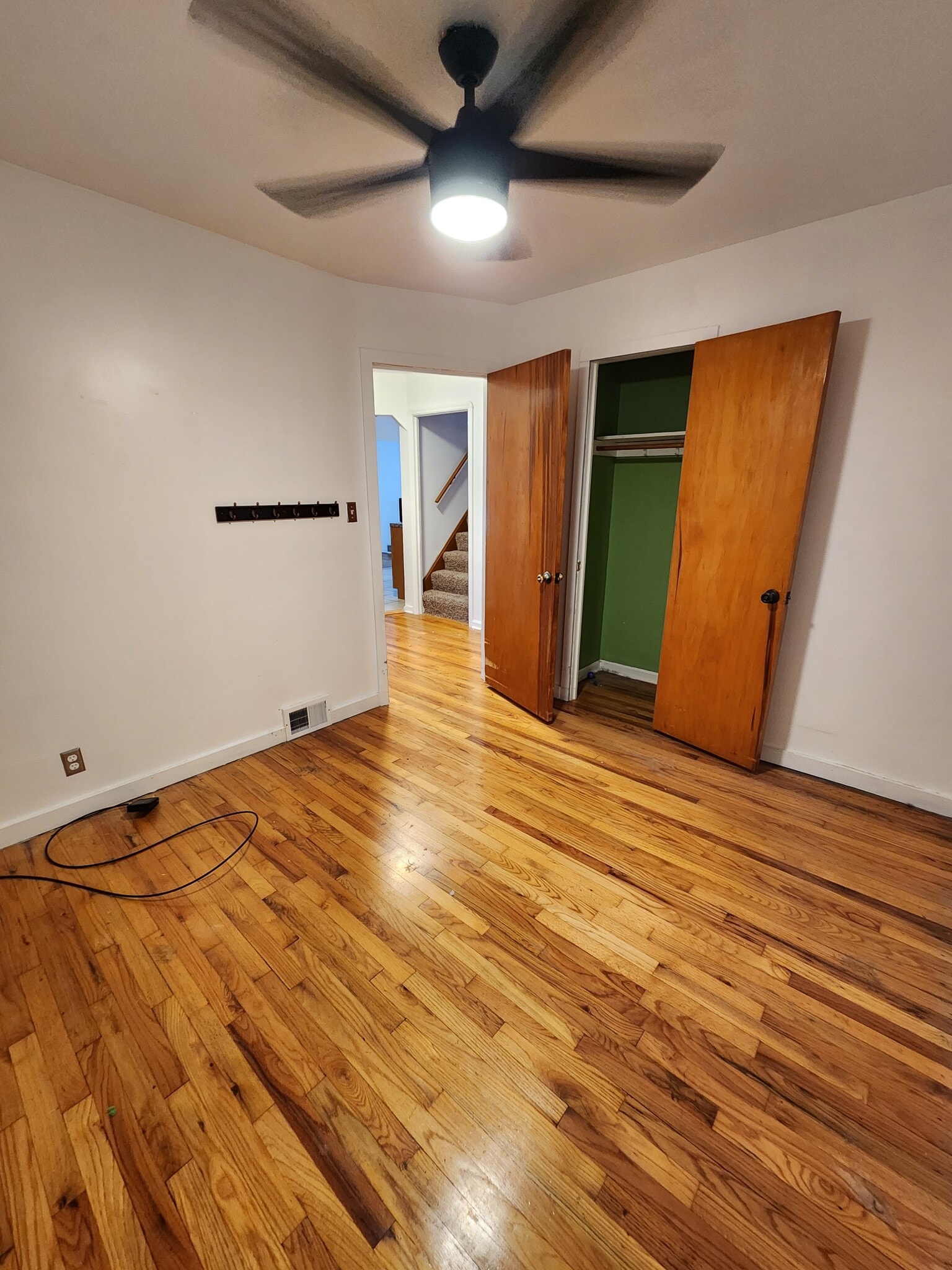 Building Photo - 7615 Ivandale Dr