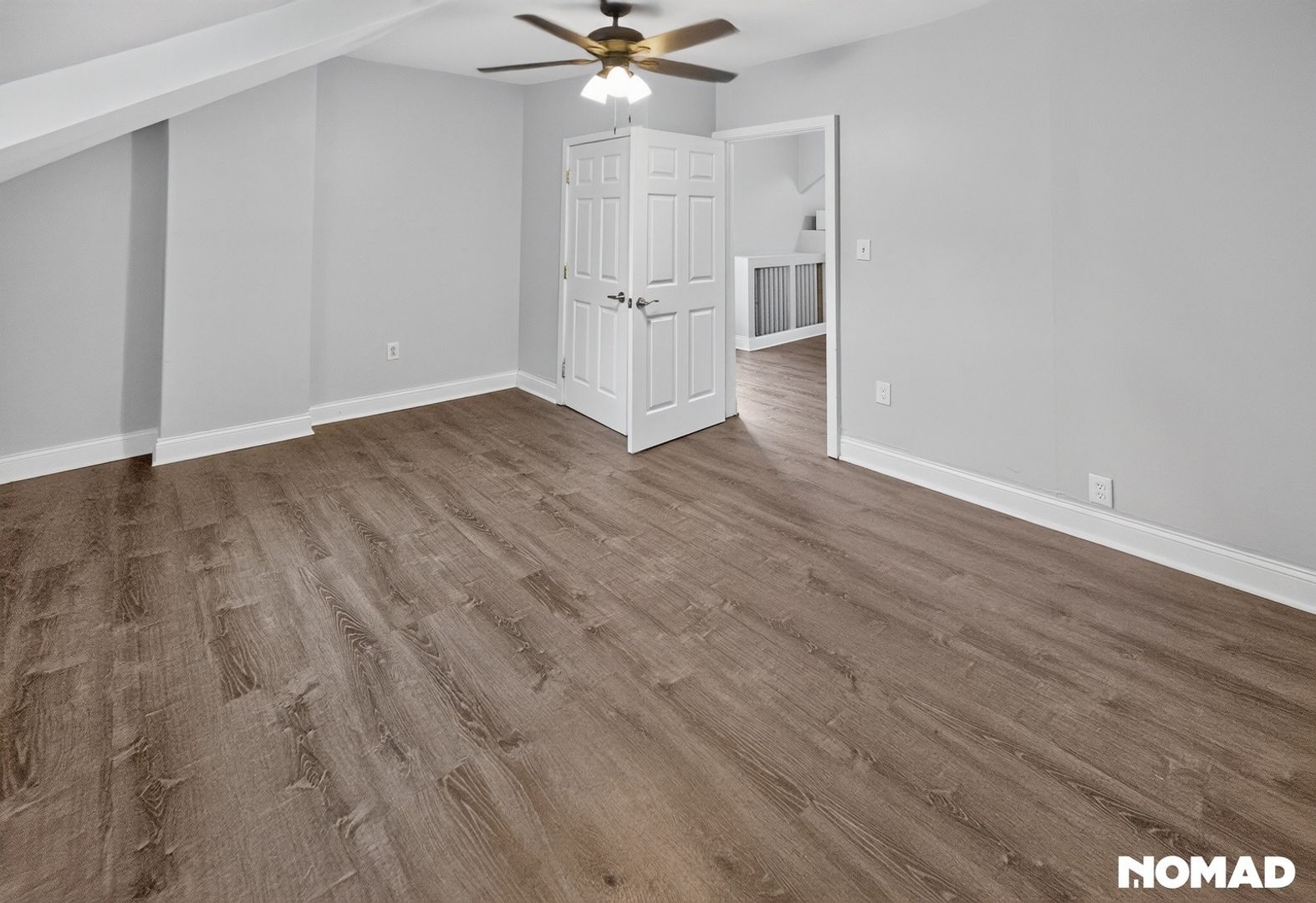 Building Photo - 300 Woodbury Terrace