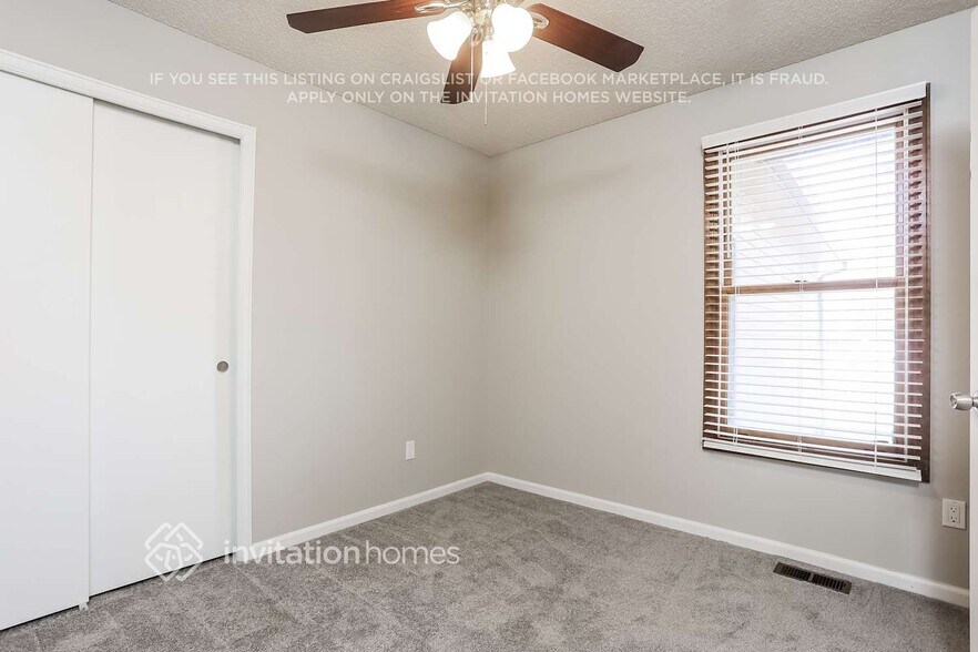 Building Photo - 17341 E Wagontrail Pkwy