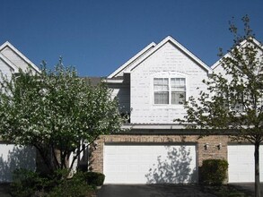 Building Photo - 115 Bay Dr