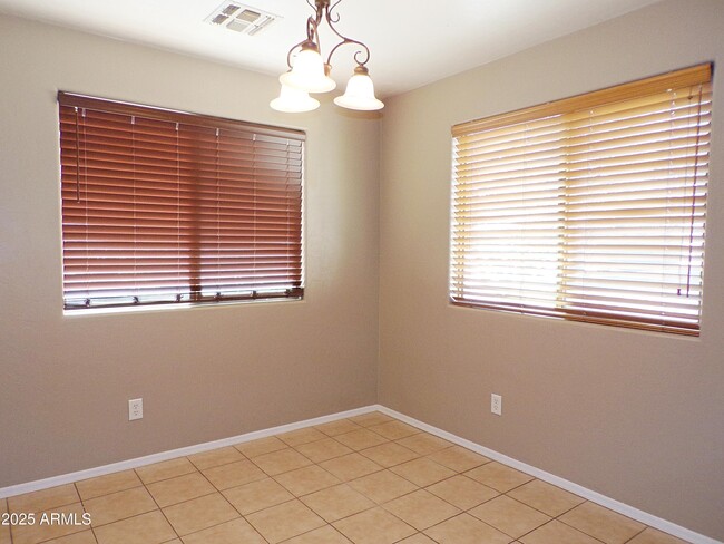 Building Photo - 2353 Copper Sky Dr