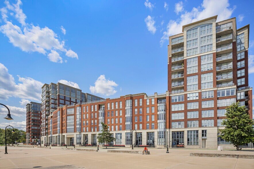 Building Photo - 1125 Maxwell Ln