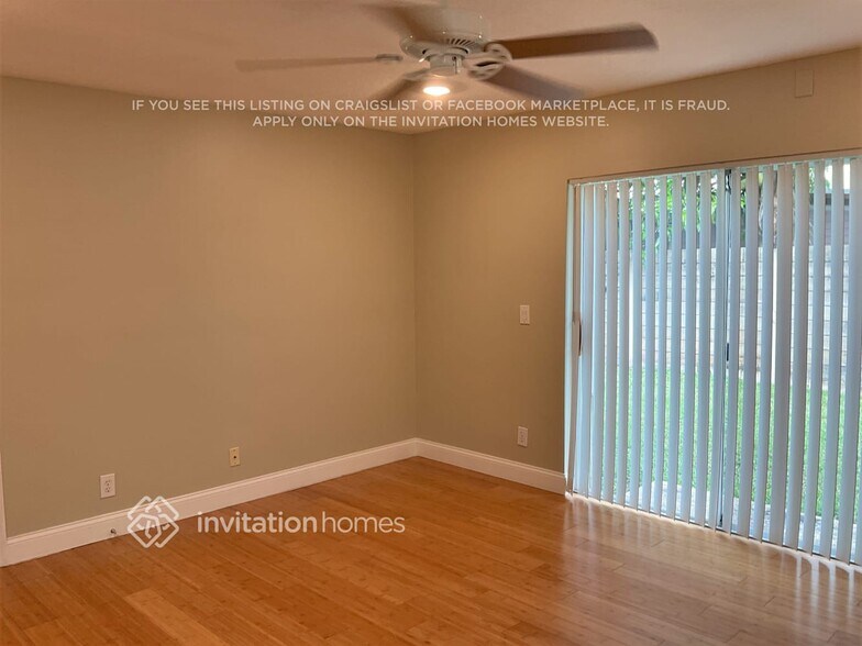 Building Photo - 12615 SW 7th Pl