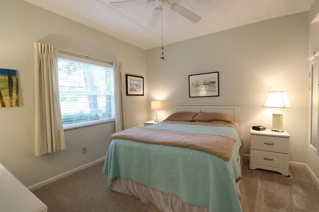 Building Photo - 31 Aledo Ct