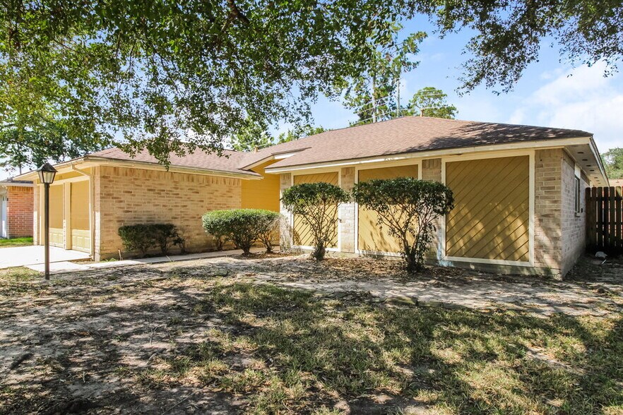 Building Photo - 2535 Goldspring Ln