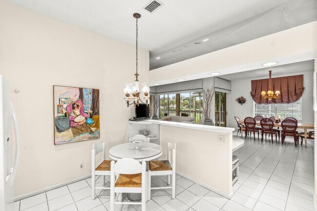 Building Photo - 5184 Lake Catalina Dr N