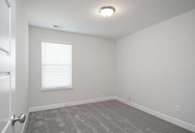Building Photo - 8 Callen Oak Wy