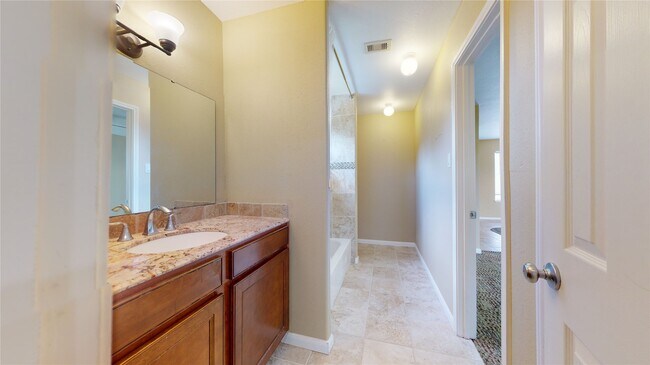 Building Photo - 10602 W Hidden Lake Ln