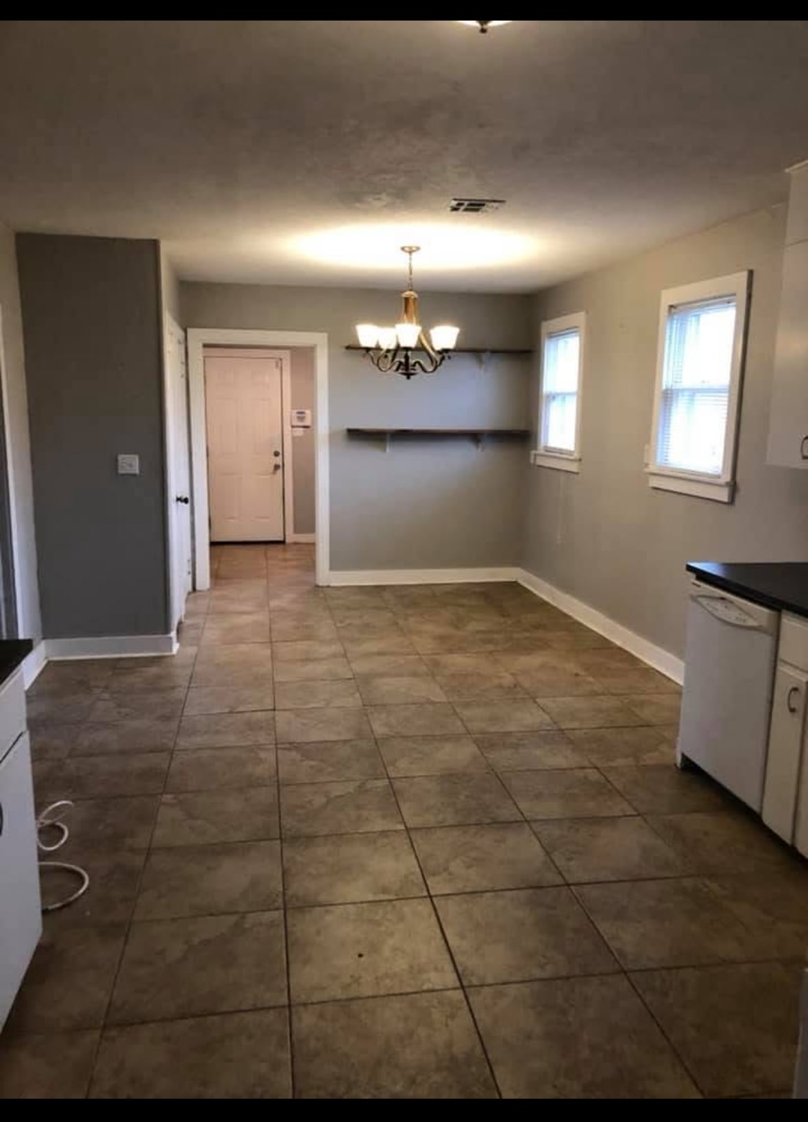 Building Photo - 213 S 17th St