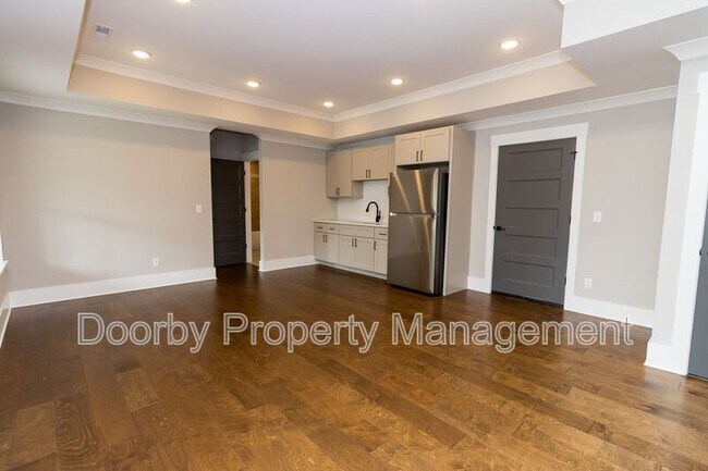 Building Photo - 2760 Ridge Park Dr