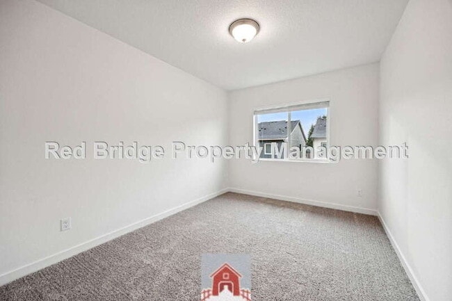 Building Photo - 2795 S Heather St