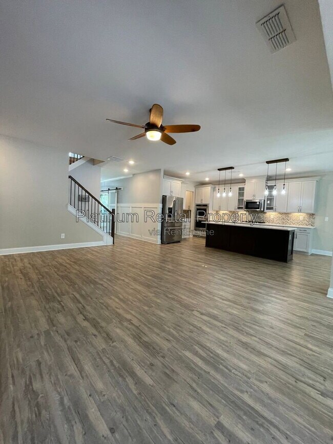 Building Photo - 3215 Summerpoint Crossing
