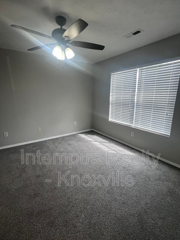 Building Photo - 1013 Ashley Michelle Ct