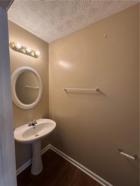Building Photo - 5869 Strathmoor Manor Cir