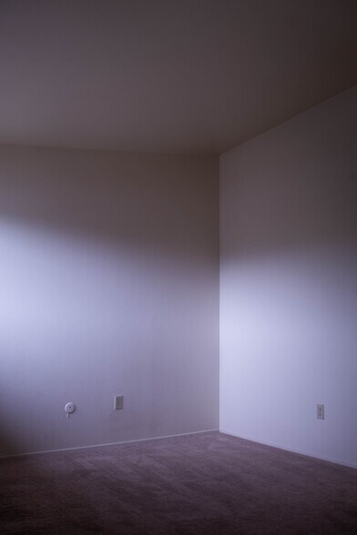 Rm7 - 1709 Baker Ct