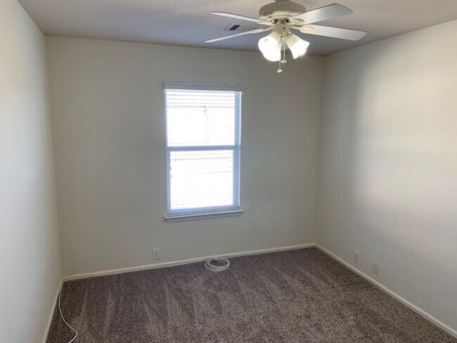 Building Photo - 13315 Bristow Dawn