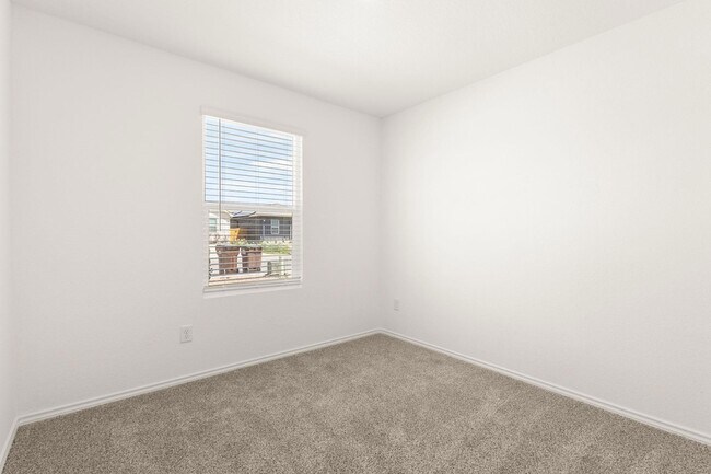 Building Photo - 2038 Zephyr Lily