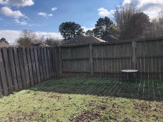 Building Photo - Beautiful 3 Bedroom Home in a Quiet Searcy Neighborhood!