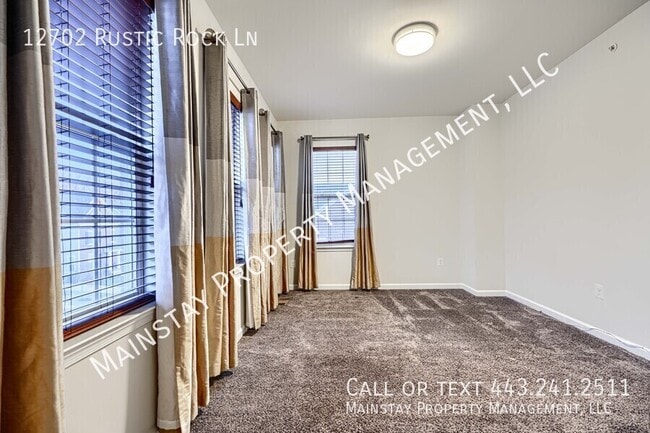 Building Photo - 12702 Rustic Rock Ln