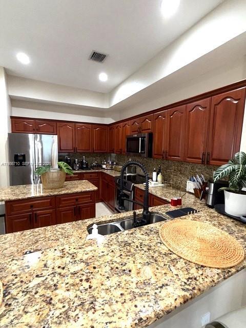 Building Photo - 7770 NW 161st Terrace