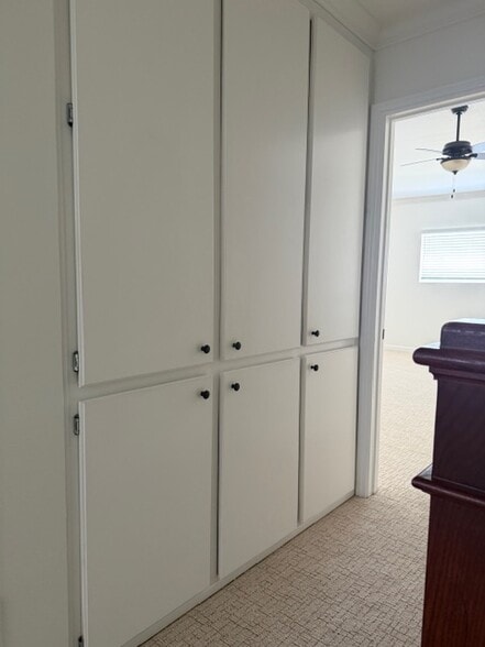 Building Photo - 2611 Ruhland Ave