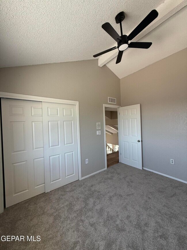 Building Photo - 11708 Sierra Azul Dr