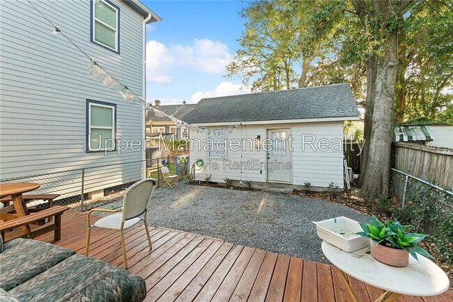 Building Photo - 7512 Freret St