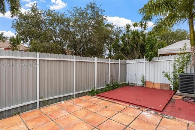 Building Photo - 12450 NW 7th Ln