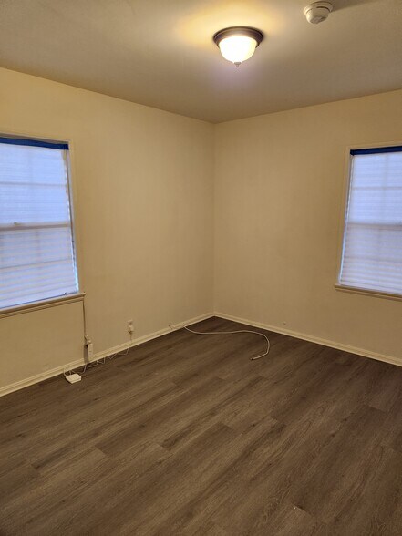 Bedrroom 2 - 2183 W 27th St