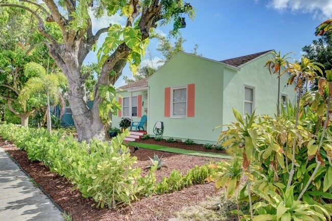 Building Photo - Charming 2BR House in Lake Worth Beach