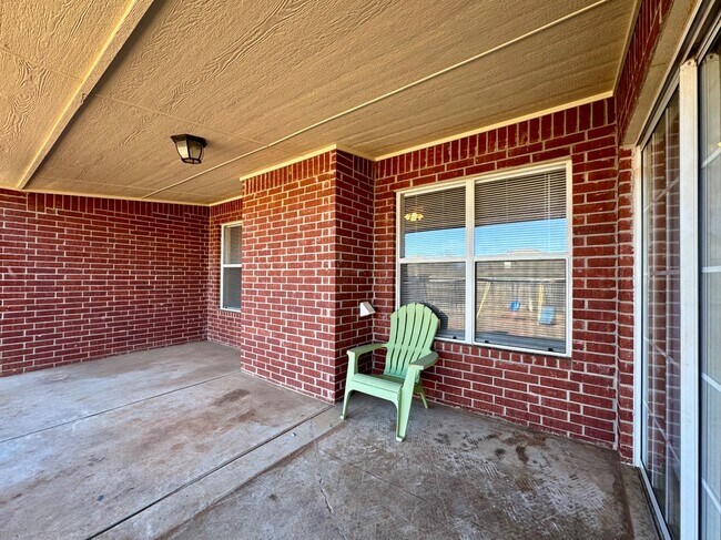 Building Photo - 8221 Greer Way