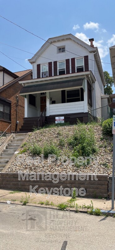 Building Photo - 33 Merritt Ave